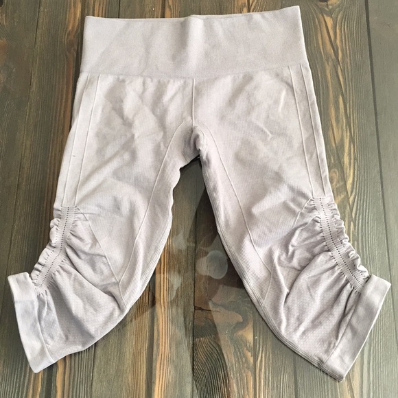 lululemon athletica Pants - Lululemon Capri gray
